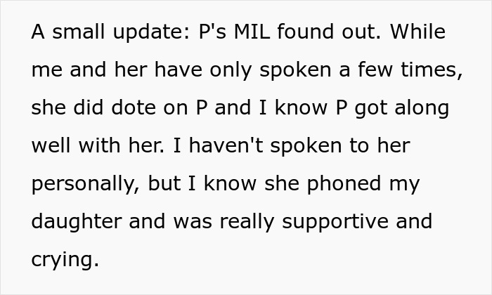 Woman Thinks Mom Is Wrong For Uninviting Her From Christmas Because Of Dating Sister&rsquo;s Husband