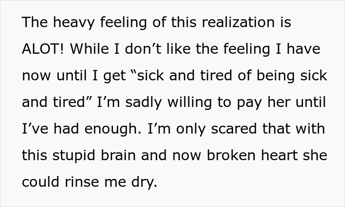 Mom Expects Daughter To Pay For Her Plastic Surgery, Tries Gaslighting Her After Being Told 'No'