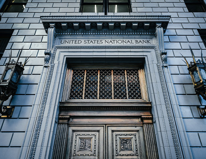 40 Of The Biggest ‘Lies’ Told In Human History That People No Longer Are Buying