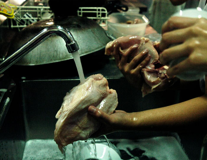 30 Myths That Have Been Debunked A Long Time Ago But Some People Still Fail To Catch Up