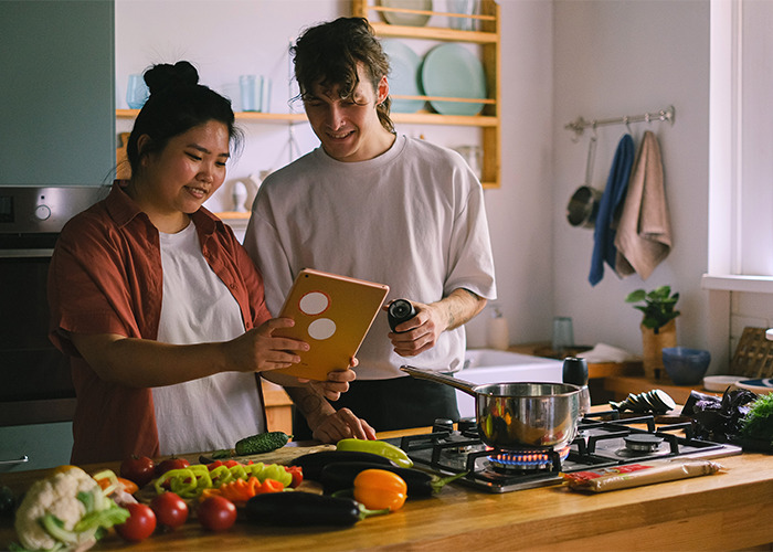 Someone Asked Women To Share Uncomfortable Truths About Marriage And 50 Didn’t Hold Back