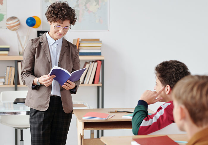 “Never Saw Him Again”: 41 Times The Class Clown Took It Too Far And Faced The Consequences