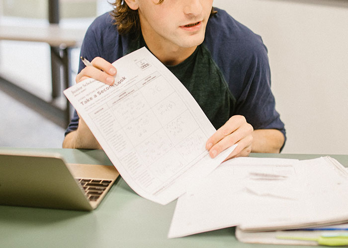 “Never Saw Him Again”: 41 Times The Class Clown Took It Too Far And Faced The Consequences