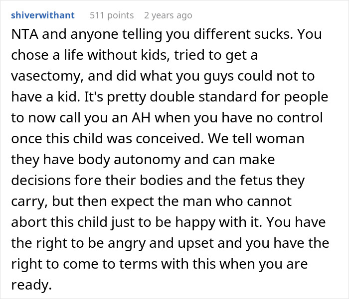 Husband Is At A Loss After Finding Out Wife's Pregnant, Doesn't Fake Being Happy Husband Is At A Loss After Finding Out Wife's Pregnant, Doesn't Fake Being Happy