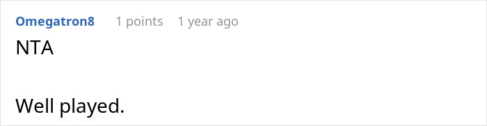 Man Annoyed With Aunt Questioning His Sexuality Gives A Raunchy Reply, Making Her Leave Family Dinner Man Annoyed With Aunt Questioning His Sexuality Gives A Raunchy Reply, Making Her Leave Family Dinner