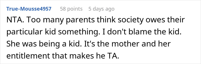 Man Buys A Bakery's Last Cake For His Pregnant Wife, Kid Throws A Tantrum Because She Wanted It Man Buys A Bakery's Last Cake For His Pregnant Wife, Kid Throws A Tantrum Because She Wanted It