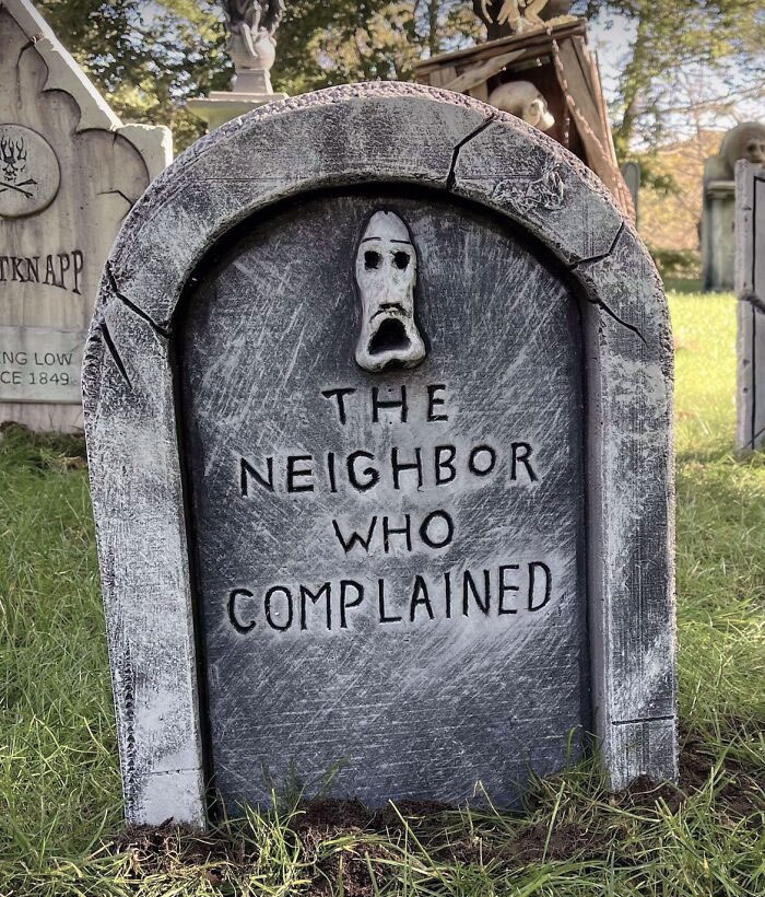 Anyone Ever Get An Anonymous Letter From Someone In Their Neighborhood Saying That They Dislike Your Halloween Decorations? Here Was My Response