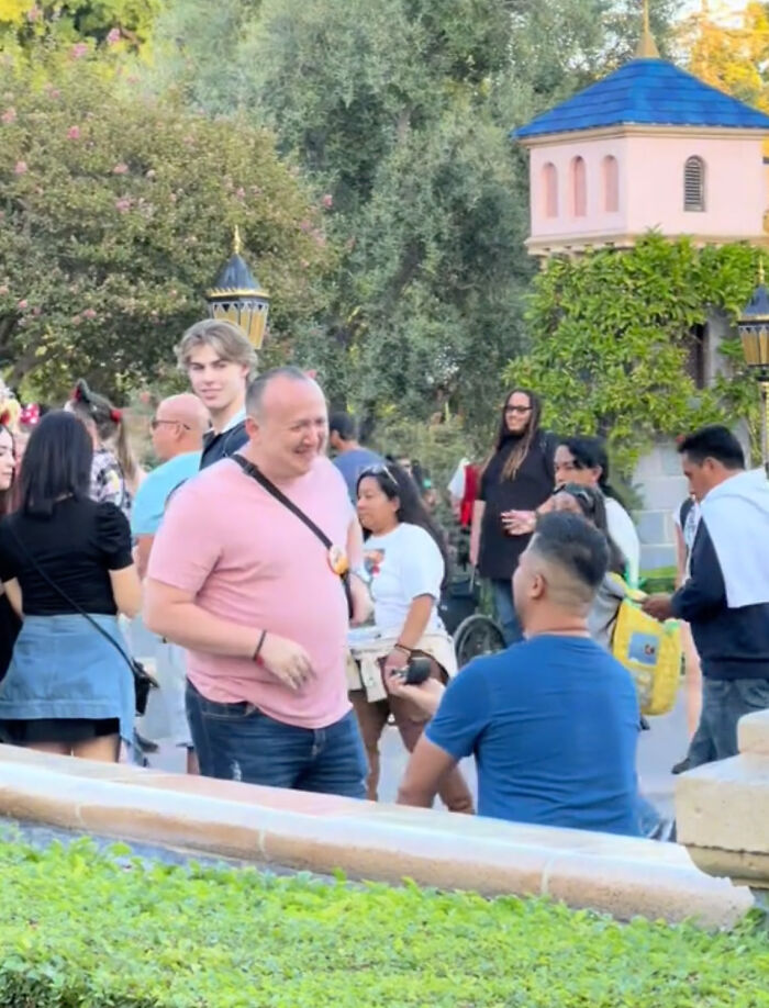 Disneyland Works Its Magic As Man Proposing To His Boyfriend Gets Proposed To Back