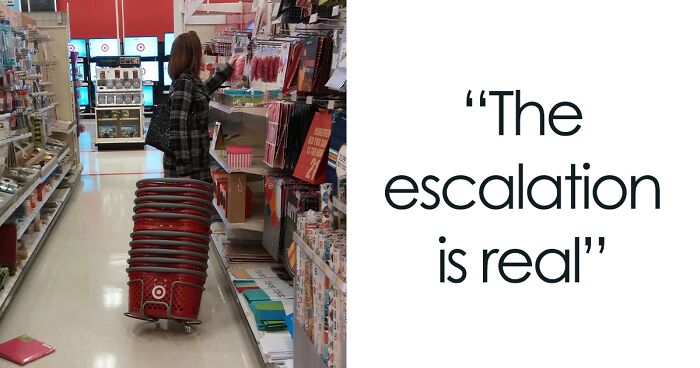 50 Silly Customers That Ended Up Immortalized In These Posts