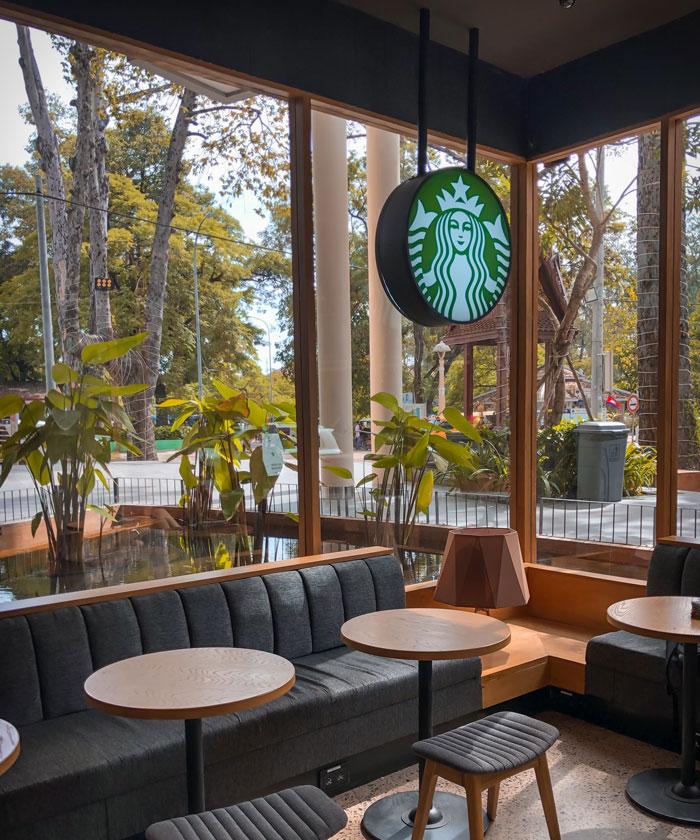 Woman Flips Out When She Finds Out Her BF Uses A Fake Name At Coffee Shops To Feel More Comfortable