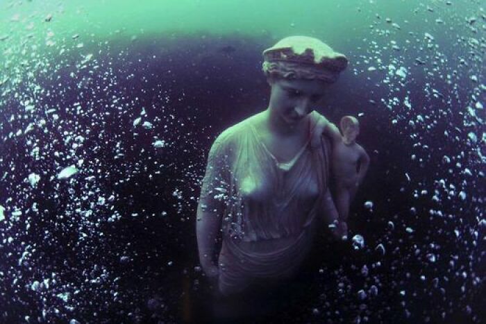 Fascinating-History-Archaeology-People