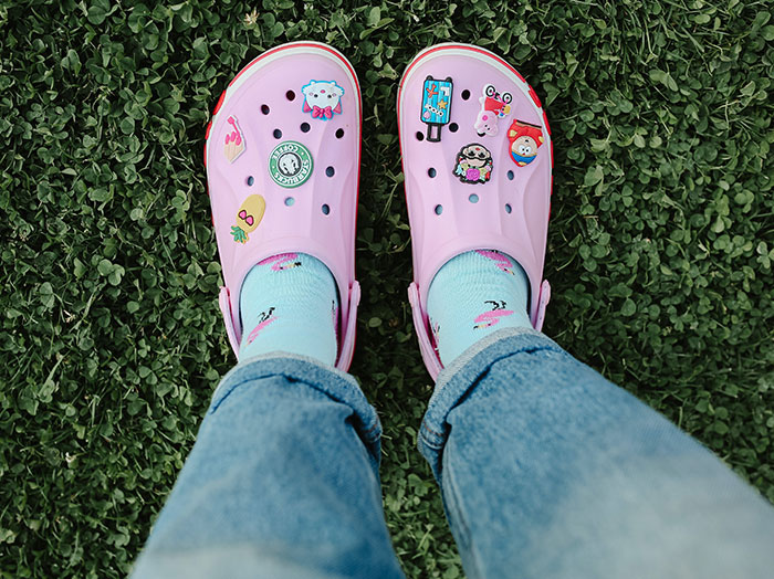 “Sagging Is One Of The Stupidest And Ugliest”: 45 People Roast Fashion Trends They Hate