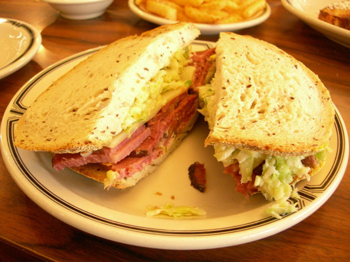 Ex-Offenders Open Up About 34 Hard-To-Break Habits After Coming Out Of Prison