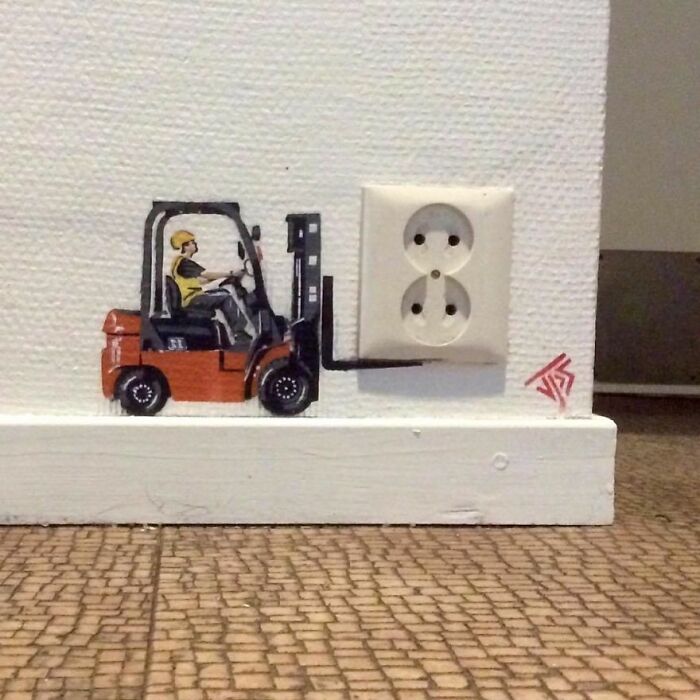 Artist Jps Creates Tiny Artworks With A Spraycan