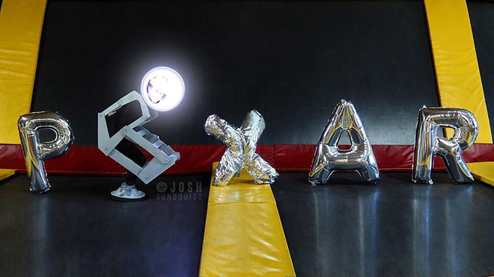 Every Halloween, This One-Legged Guy Makes A Brilliant Halloween Costume, Here Is His 2023 Look