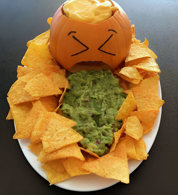 Jack O' Lantern Chips And Dip