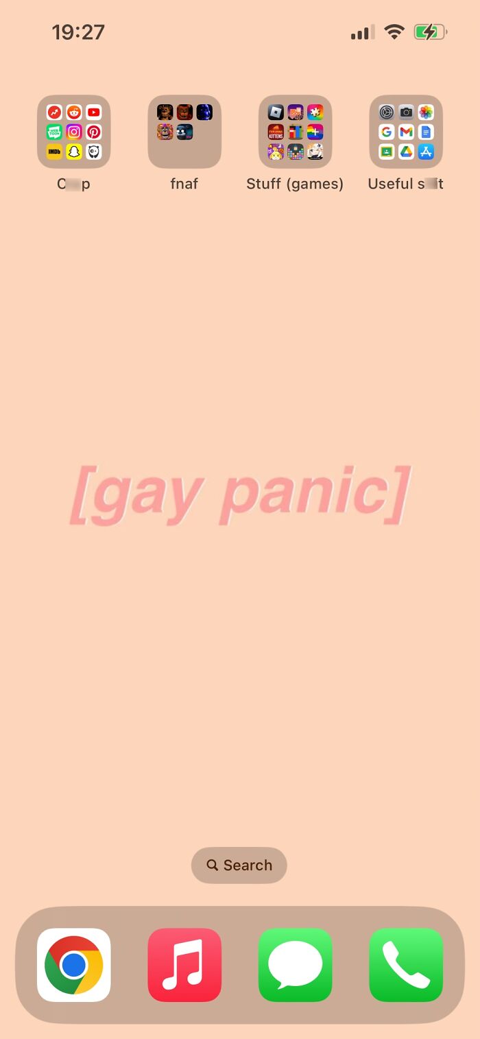 I’m A Huge Heartstopper Fan, And I’m Gay So I Thought This Would Be A Perfect Background For Me