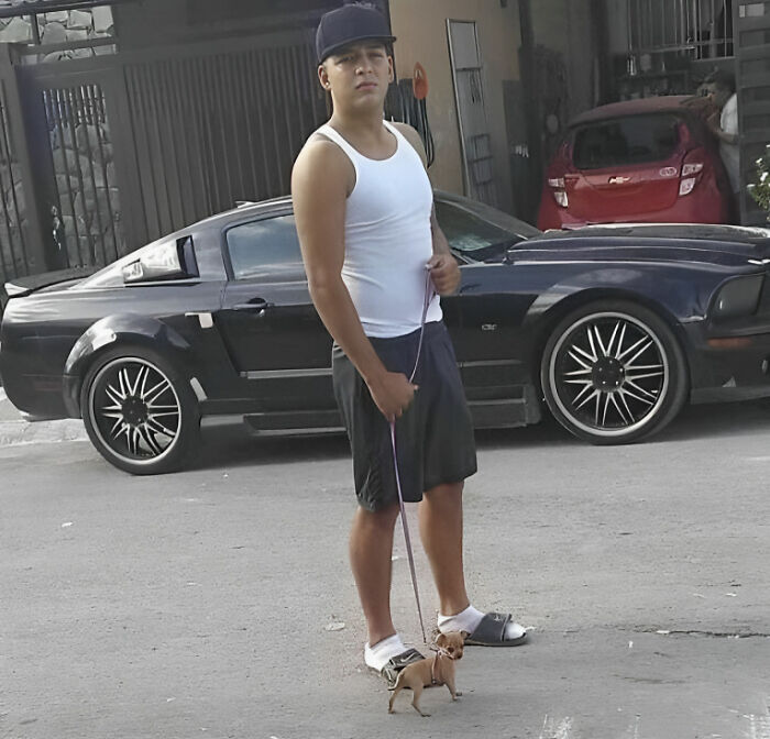 30 Random Images That Are Too Hard To Ignore, As Shared On This Instagram Page