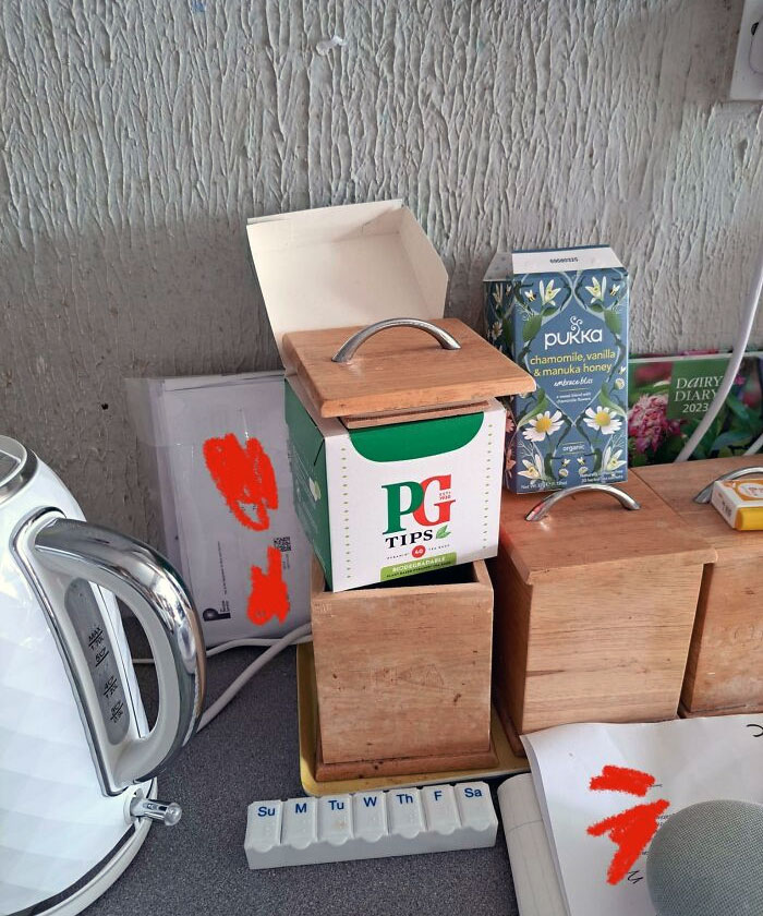 How My Teenage Brother Refills The Tea Box