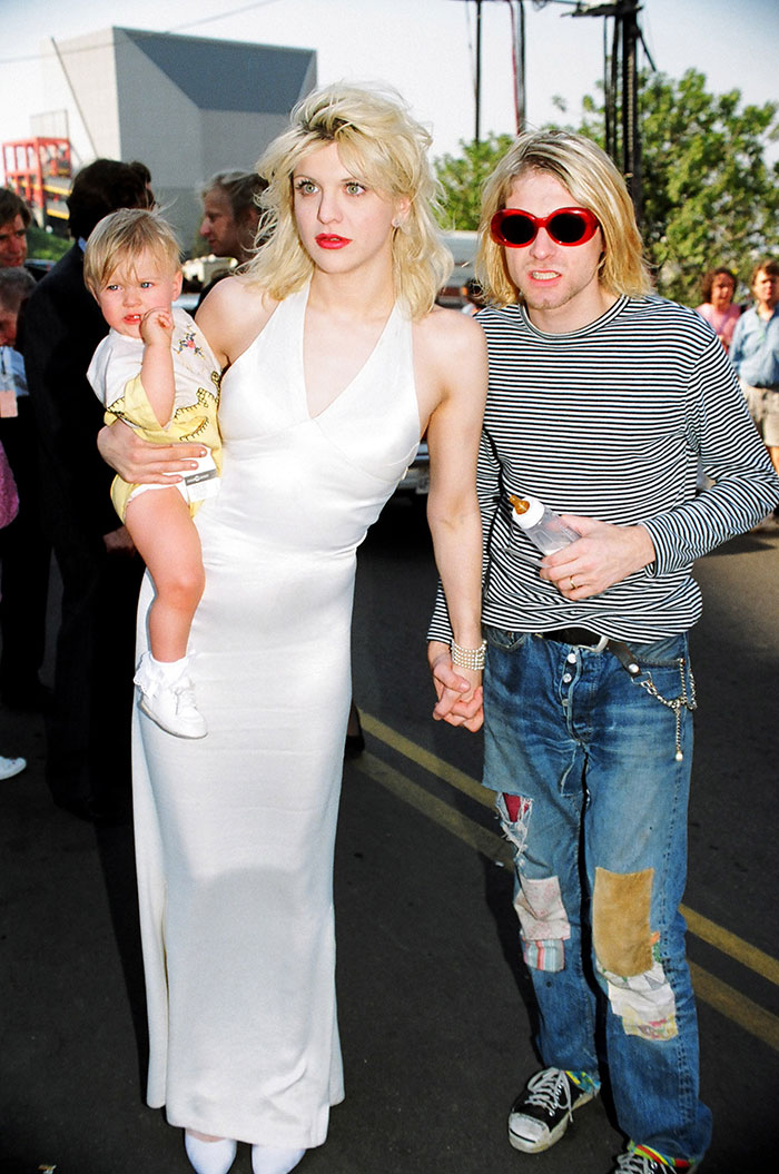 &ldquo;This Is So 90s&rdquo;: People Lose It As Kurt Cobain&rsquo;s Daughter Marries Tony Hawk&rsquo;s Son