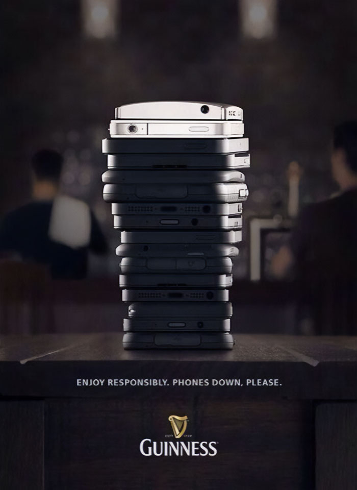 Guinness: Disfruta responsablemente y deja el teléfono, por favor