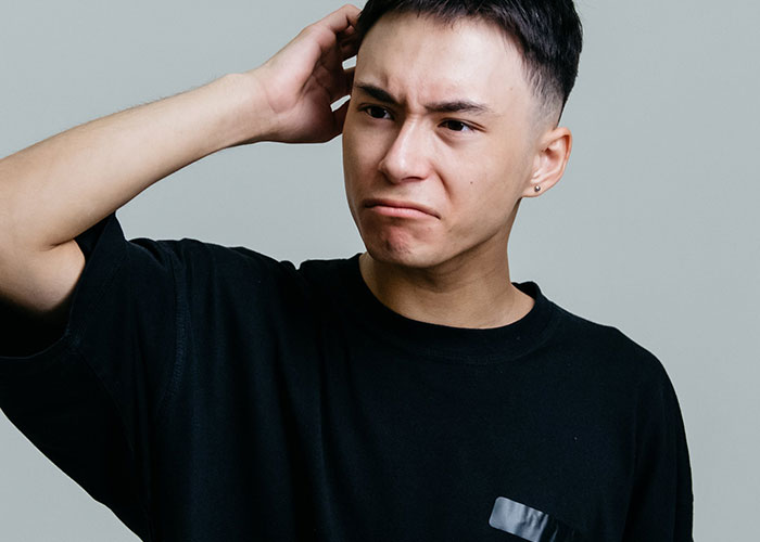 30 People Share What Their Date Said That Made Them Instantly Think 'Run!'