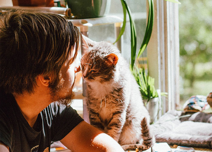 30 People Share What Their Date Said That Made Them Instantly Think 'Run!'