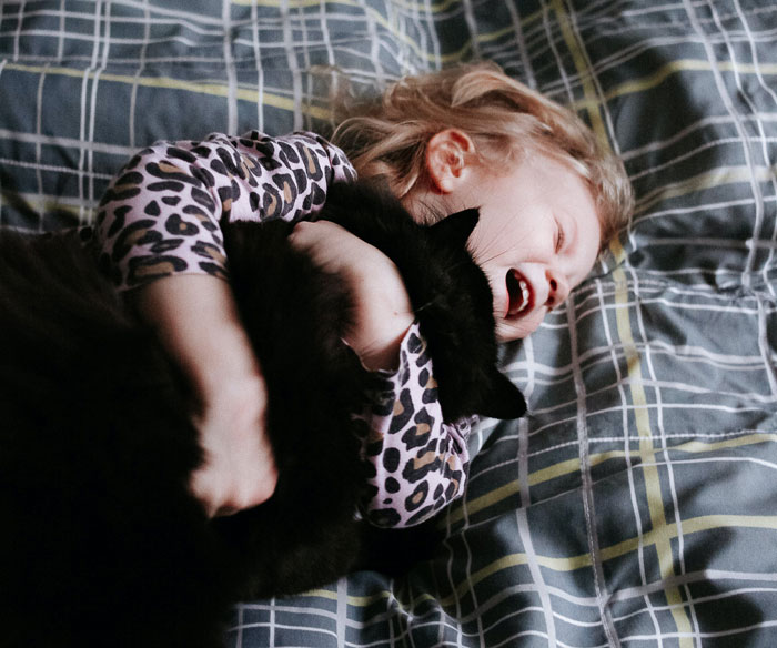 Woman Is Disappointed Friend Won&rsquo;t Get Rid Of Her Cats Now That She&rsquo;s Pregnant To Protect Her Baby