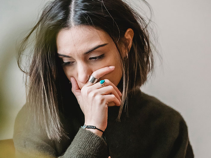 Bride Uninvites Adoptive Parents From The Wedding And Ends Up Cutting Them Off Completely