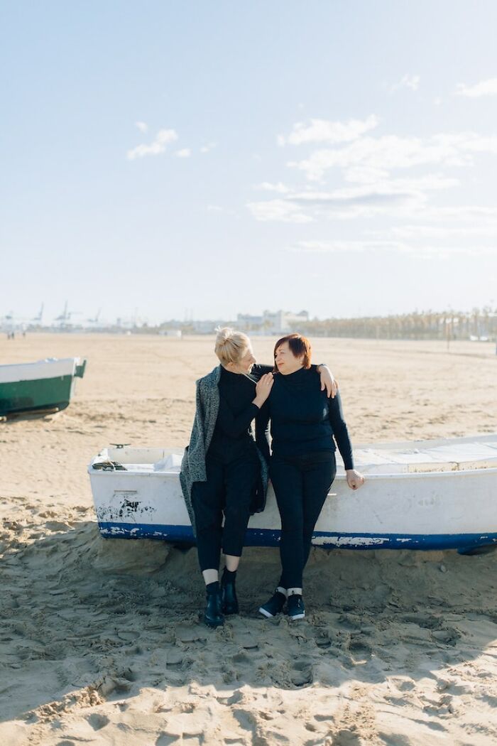 “Why Babysitter, What Did We Do Wrong?”: 30 Unresolved Mysteries People Doubt They'll Ever Solve