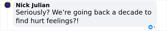 People Have Mixed Reactions Following Emily Blunt’s Apology For Calling Waiter "Enormous" People Have Mixed Reactions Following Emily Blunt’s Apology For Calling Waiter "Enormous"