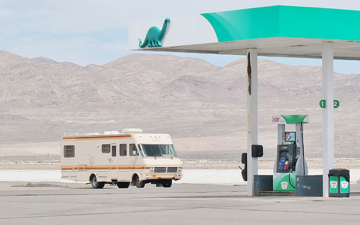 We Present To You A Solo Exhibition “Urban Sprawl – Emptiness” By Emmanuel Monzon (20 Pics)