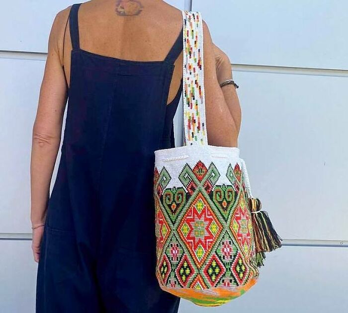 My Sister And I Crocheted A Whole Series Of Bags Using Recycled Yarn (7 Pics)