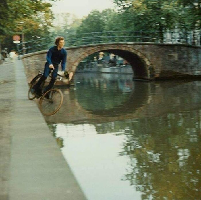 "Photos Taken Before Disaster": 45 Pics That Foreshadow Unfortunate Events