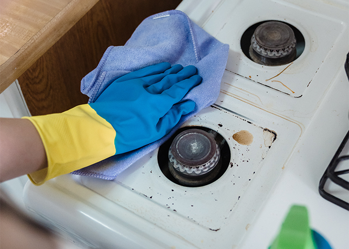 Person Lets Karma Do The Work After Leaving Home Complete Mess For Landlord To Find