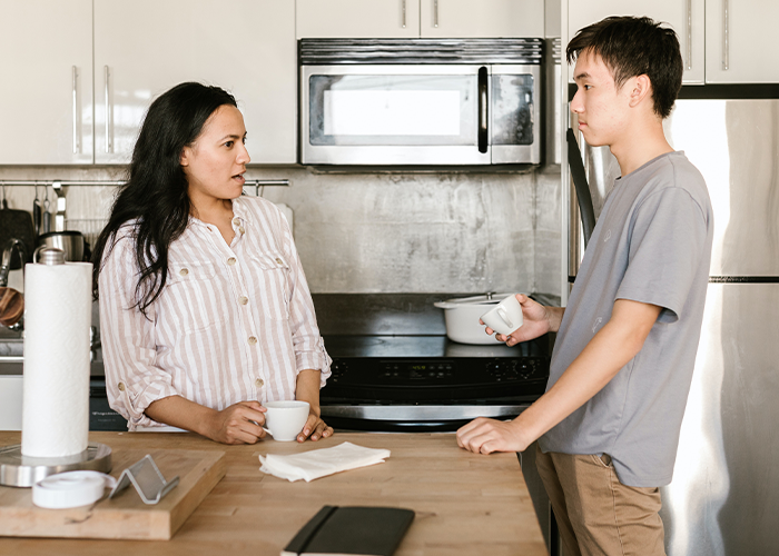 Person Lets Karma Do The Work After Leaving Home Complete Mess For Landlord To Find