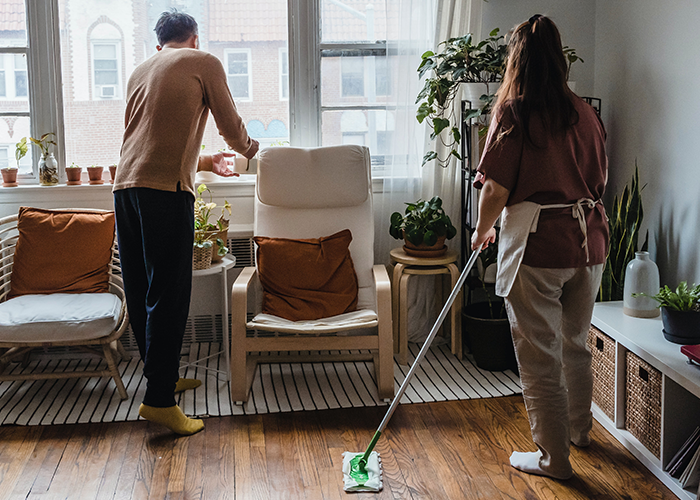 Person Lets Karma Do The Work After Leaving Home Complete Mess For Landlord To Find