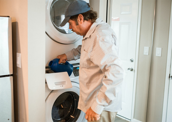 "I Started Dreading Our Nightly Facetimes": 30 People Share What Ended Their Relationships