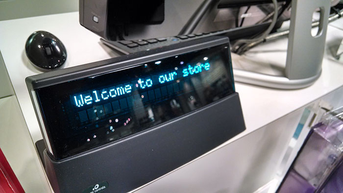 &ldquo;You Are Giving Me So Much Anxiety&rdquo;: Woman Loses It After Cashier Asks If She Could Pay With Card