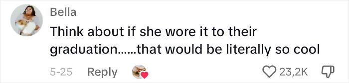 Teacher Gives Students White Dress, They Make It Into A One-Of-A-Kind Dress Teacher Gives Students White Dress, They Make It Into A One-Of-A-Kind Dress