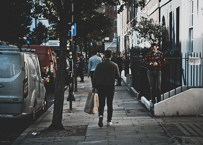 30 British People Share "Totally Normal" Things That Are "Nonexistent" In America