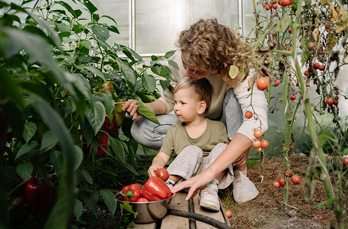 Mom Shares The Unfairness Of Female Vs. Male Hobbies Mom Shares The Unfairness Of Female Vs. Male Hobbies