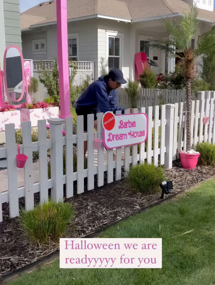 Utah Neighborhood Makes Barbie Fans Weep After Showing Its 'Barbieween' Decor