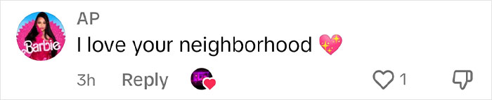 Utah Neighborhood Makes Barbie Fans Weep After Showing Its 'Barbieween' Decor