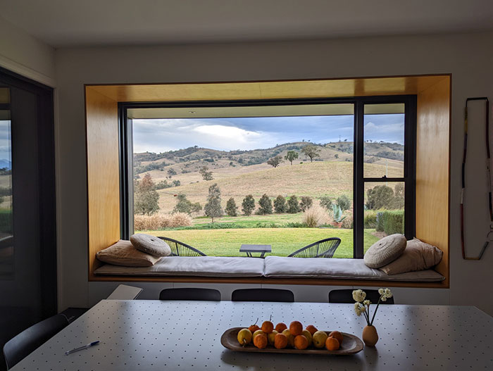 Modern living room window seat 