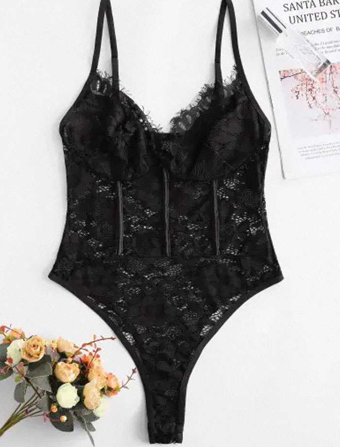 Man &ldquo;Sick To His Stomach&rdquo; After GF Changes Out Of Lingerie To Sleep In Comfy PJ&rsquo;s