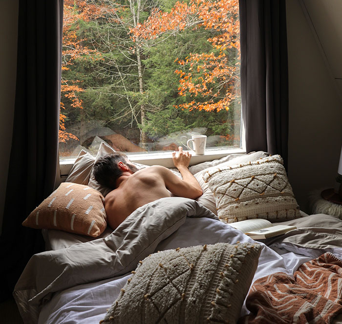 Man &ldquo;Sick To His Stomach&rdquo; After GF Changes Out Of Lingerie To Sleep In Comfy PJ&rsquo;s