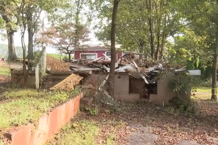 "How Can They Think That’s OK": Atlanta Woman Is Surprised Post-Vacation By Demolished Home "How Can They Think That’s OK": Atlanta Woman Is Surprised Post-Vacation By Demolished Home
