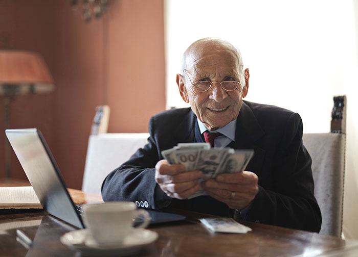 Family Sues This Woman After She Refused To Share The $8M She Inherited