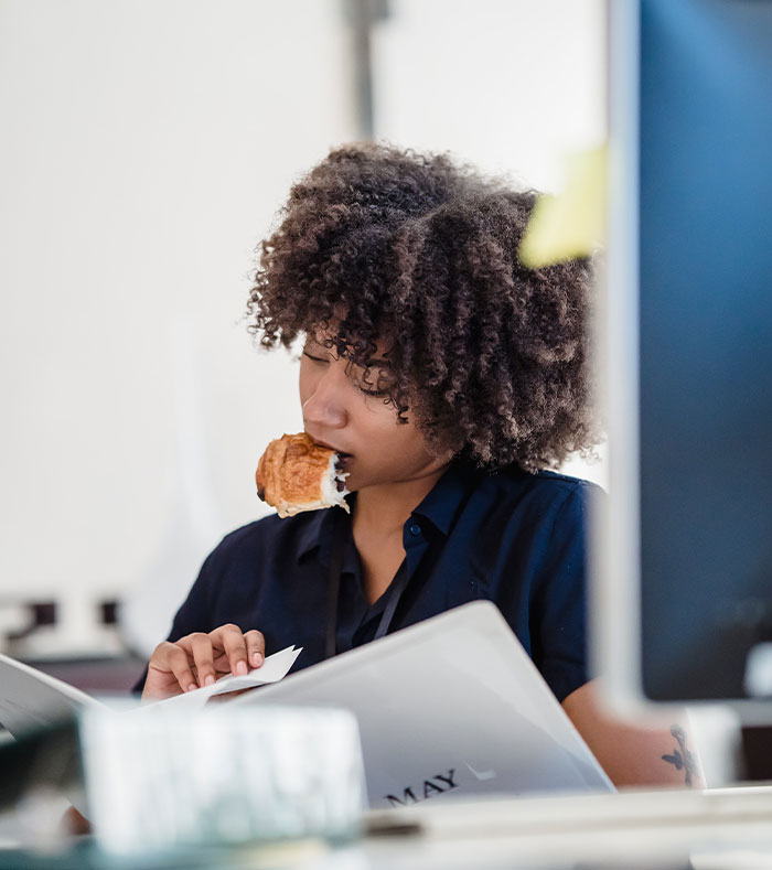 &ldquo;Fire Me, Lol&rdquo;: Woman Won't Make Coffee For Male Colleagues, Gets Fired, Cues Malicious Compliance